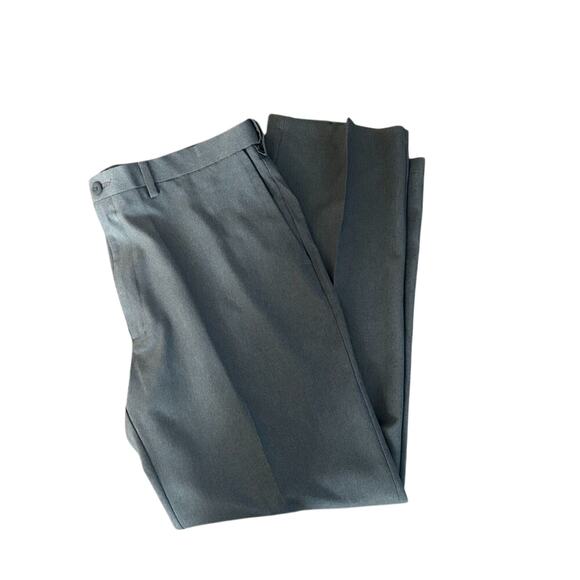 Haggar Cool Right Performance Flex Dark Gray Dress Pants 40x32 - Picture 1 of 3